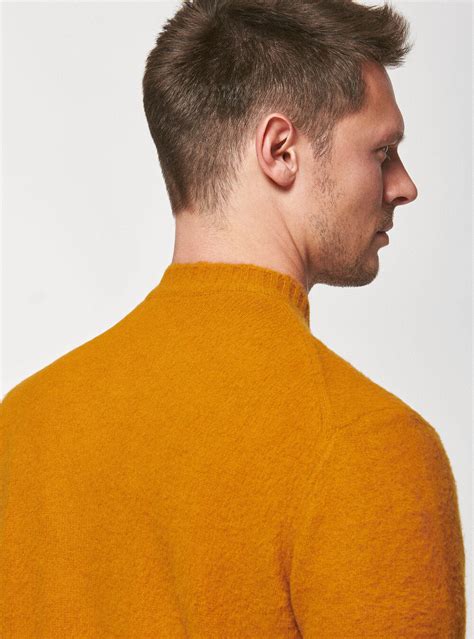 girocollo maglia uomo hermes|Maglia girocollo in lana brushed .